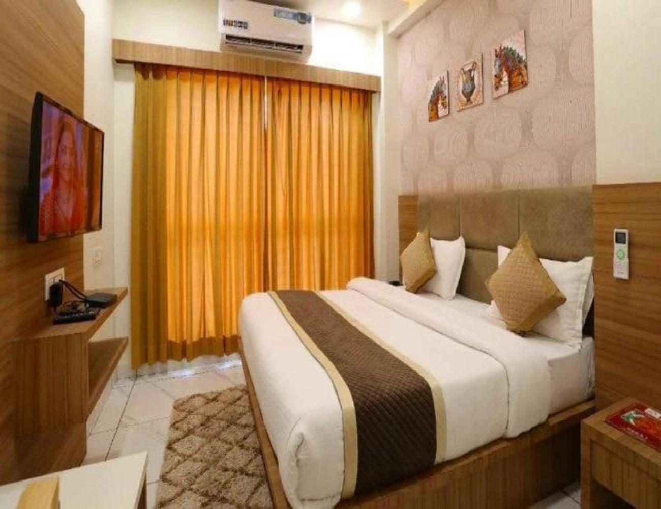 Hotel Tu Casa Delhi Airport New Delhi Bagian luar foto